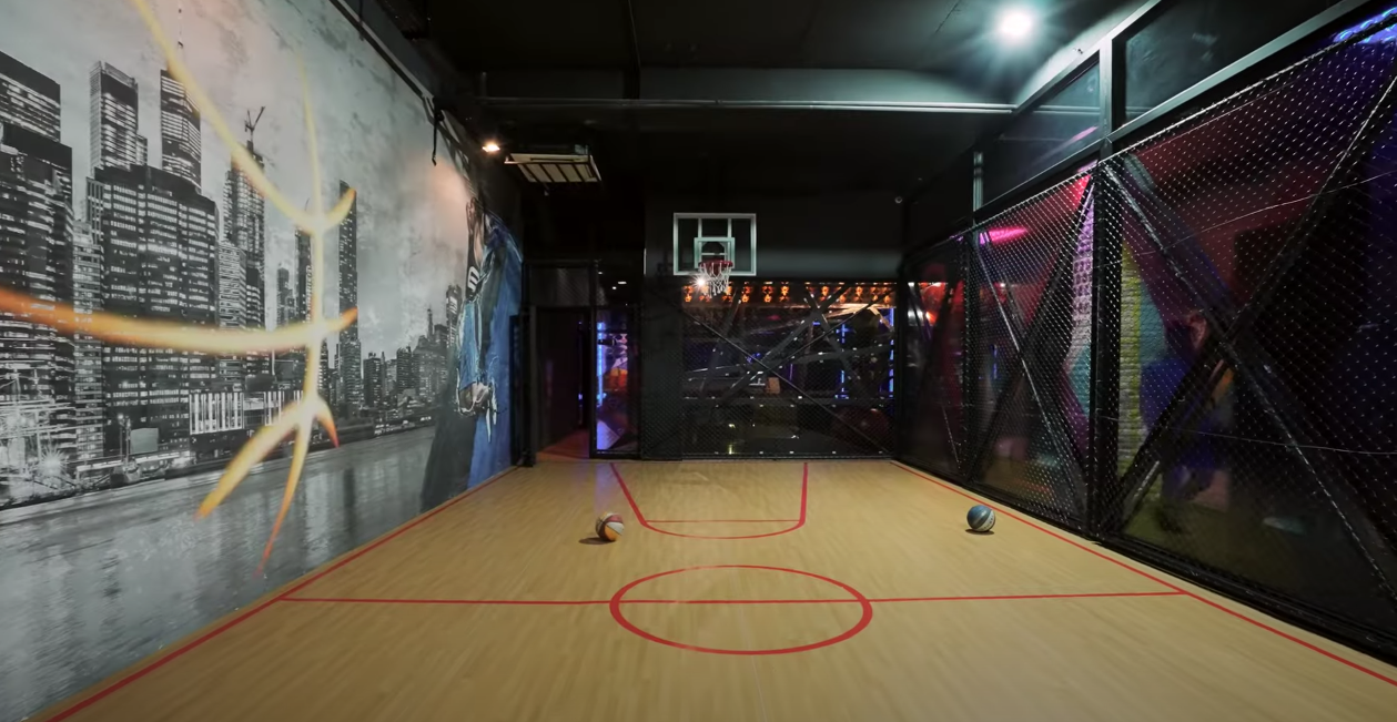 Kent Plaza - Basketbol Sahası